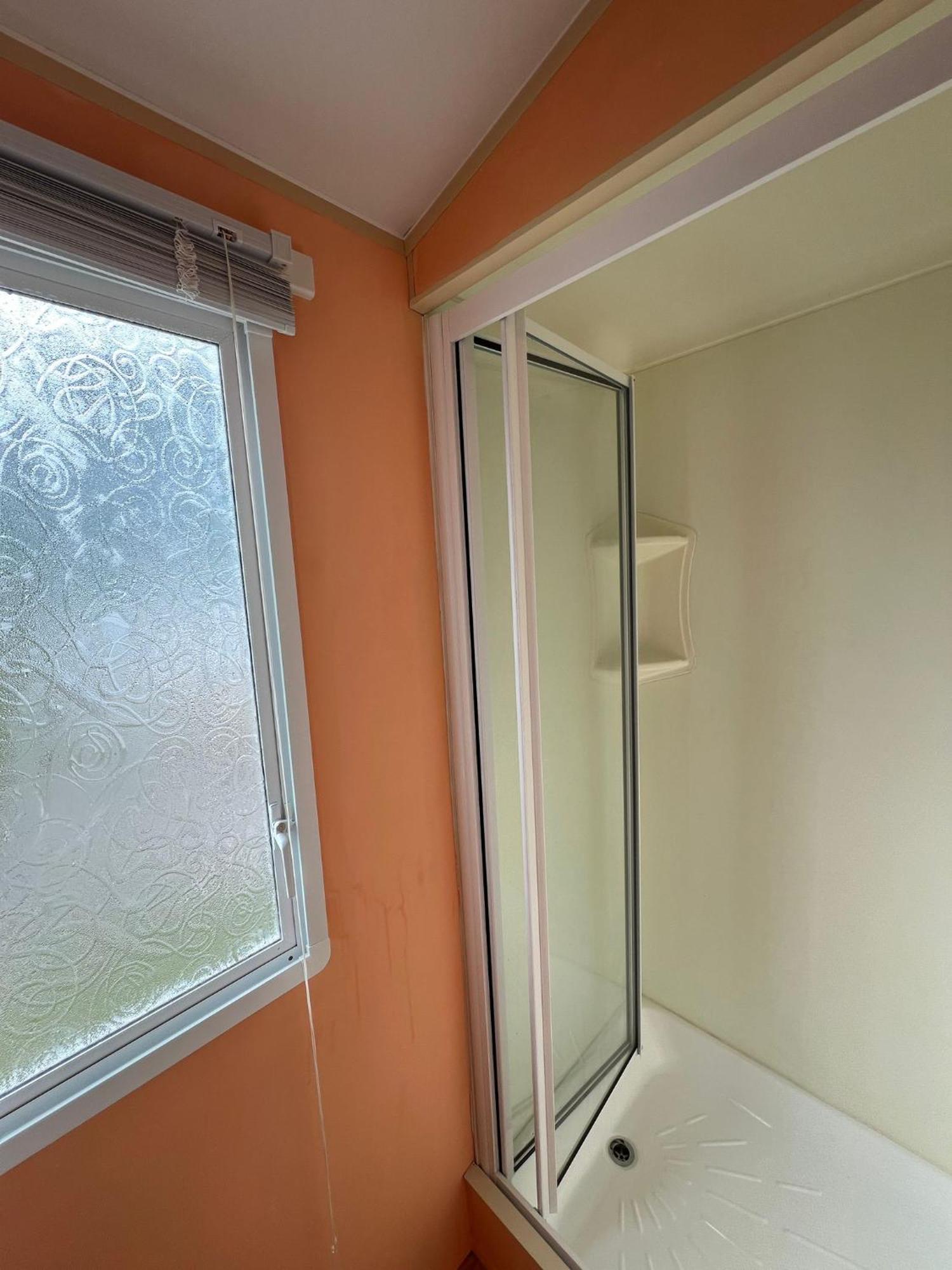Light And Airy 2 Bedroom Mobile Home 阿伯里斯特威斯 外观 照片